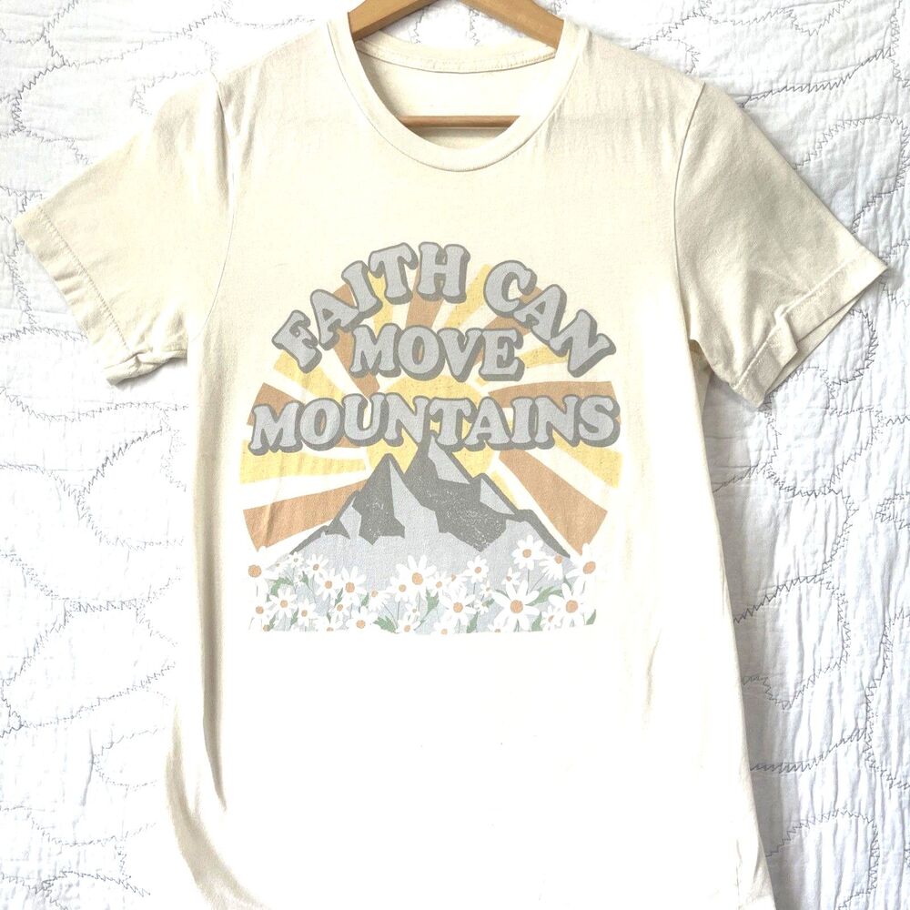 Faith Can Move Mountains Bible Verse Retro T-Shirt Womens SMALL